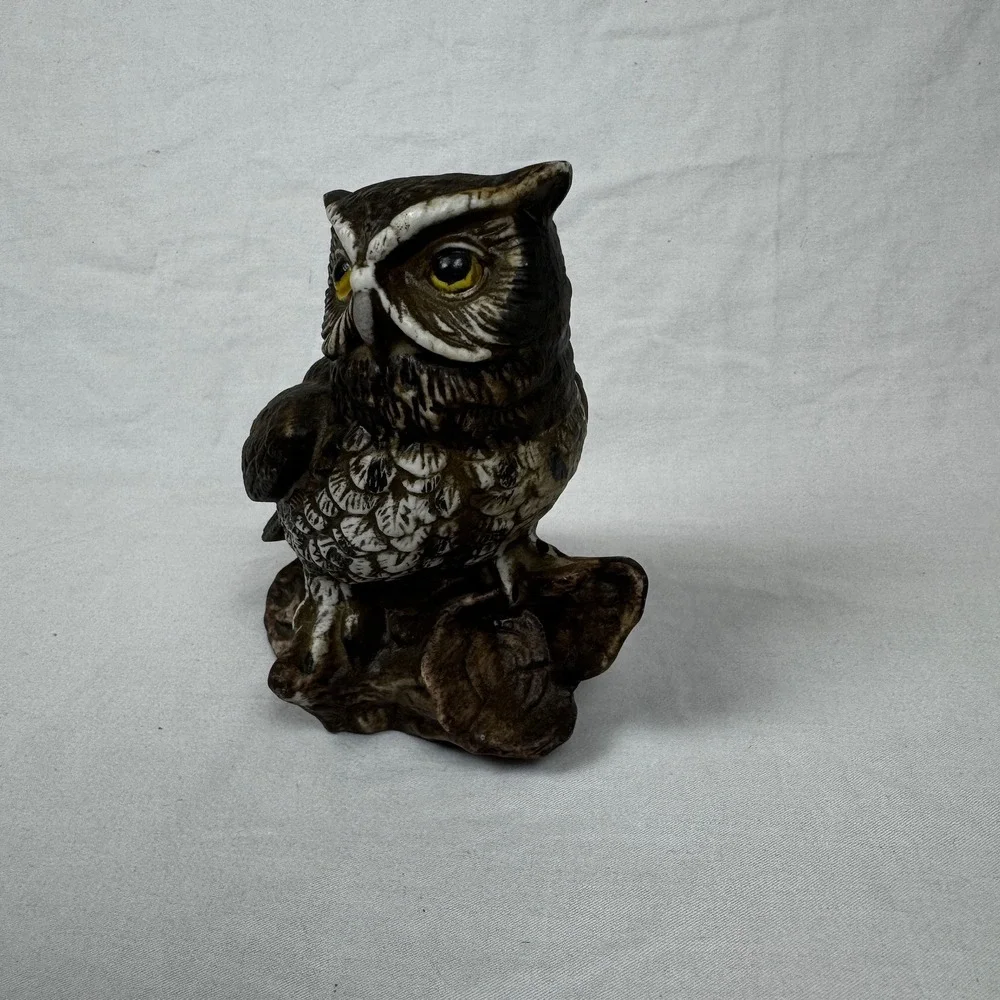 Vintage Ceramic Great Horned Owl Figurine Hand Painted Bird Decor 1114 5 Inch